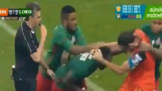 Se descontroló: Farfán entró a los 85' en la Copa de Rusia y fue expulsado por pelear a puñetes [VIDEO]