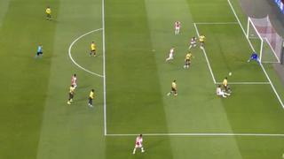 Es un delantero más: Edson Álvarez anota el 2-0 del Ajax-Lille en su debut por la Champions [VIDEO]