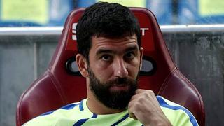 Vuelve a casa: Barcelona recibió oferta del Galatasaray para ceder a Arda Turan