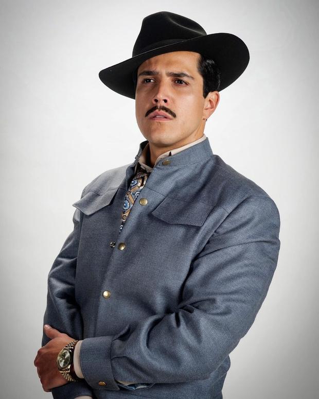 El actor Mario Morán en el papel de Pedro Infante para la nueva serie de Vix+  (Foto: Mario Morán/ Instagram)