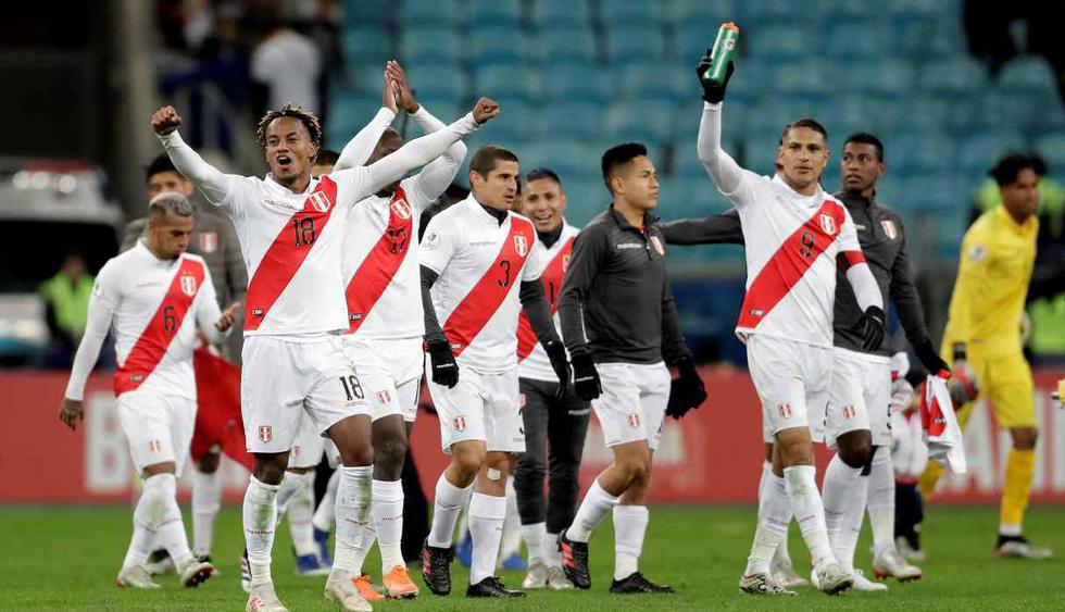 Periodista de Fox Sports se rinde ante la mejora de la selección peruana. (Foto: EFE)