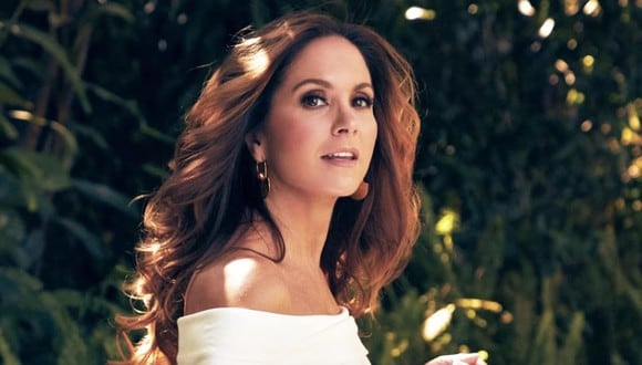 La cantante vuelve a las telenovelas con "El gallo de oro" (Foto: Lucero / Facebook)