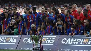 Barcelona recibió trofeo de Liga 2015-16 en la despedida de Bravo (FOTOS)