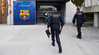 En semana de elecciones: registran las oficinas del Camp Nou por el caso del ‘Barçagate’