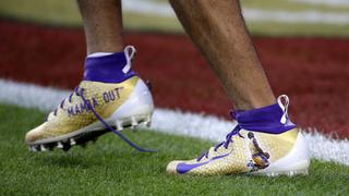 Siempre pensando en Bryant: el homenaje de Demarcus Robinson y Dante Pettis en sus botines para la leyenda de Los Angeles Lakers