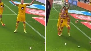 Haaland fue atacado por la hinchada de Leverkusen tras marcar un doblete [VIDEO]