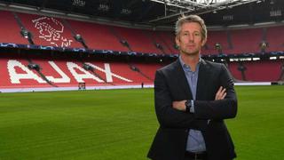 Dejaron sin título al Ajax: Edwin van der Sar se pronunció tras la suspensión de la Eredivisie