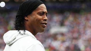 Se presentó a las pruebas de Cruzeiro, no dijo que era hijo de Ronaldinho y este fue el resultado