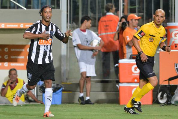 Solo Ronaldinho, Juan Pablo Sorín, Dida, Roque Junior, Cafú, Carlos Tévez, Walter Samuel, Neymar y Danilo ganaron la Champions League y Copa Libertadores. (Foto: Getty Images)