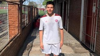 Alejandro Escudero, el futbolista peruano que juega en Lanús y sueña con disputar el mundial Sub 17 de Perú