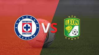 León y Cruz Azul se van al descanso sin goles