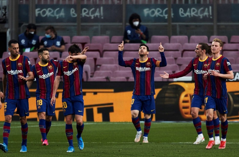 Así va la 'purga' en el Barcelona para ajustar la renovación de Messi. (Fotos: Agencias)