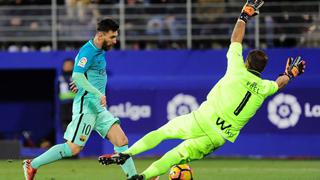 La sutil definición de Messi tras brillante asistencia de Luis Suárez ante Eibar