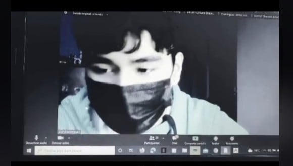 El video viral del profesor que expulsó a alumnos de clase virtual por tener mala conexión de internet. (Foto: @_alanparangueo_ / TikTok)