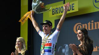 ¡Su primera victoria! Sudafricano Daryl Impey se llevó la novena etapa del Tour de Francia