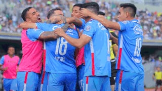 Pumas vs. Cruz Azul (1-2): goles, video y resumen del partido por la Liga MX