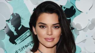 Kendall Jenner causa revuelo en las redes tras ser captada con un singular calzado