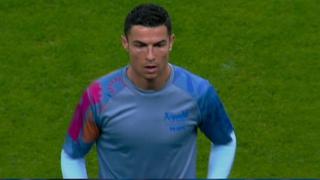 ¡Palpita el duelo! Cristiano Ronaldo salió a calentar previo al Riyadh (Al Nassr-Al Hilal) vs. PSG