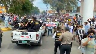 Pintan de blanquiazul el norte: así fue el gran recibimiento a Alianza Lima en Piura [VIDEO]