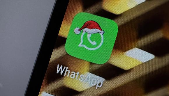 ¿Quieres alistarte para el 25 de diciembre? Conoce cómo poner un gorro de Navidad al ícono de WhatsApp. (Foto: MAG - Rommel Yupanqui)