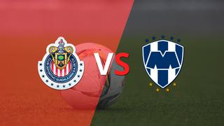 CF Monterrey le dio vuelta el partido a Chivas