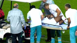 Nuevo dolor de cabeza en Barcelona: Semedo sale lesionado en camilla en el Portugal vs. Serbia