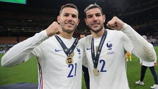 ¿Quién se quedará en con el puesto? Dos hermanos disputan el titularato en Francia para Qatar 2022