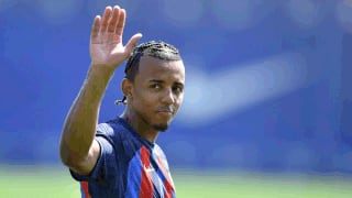 Koundé se pronuncia y termina con rumores de su salida del Barça