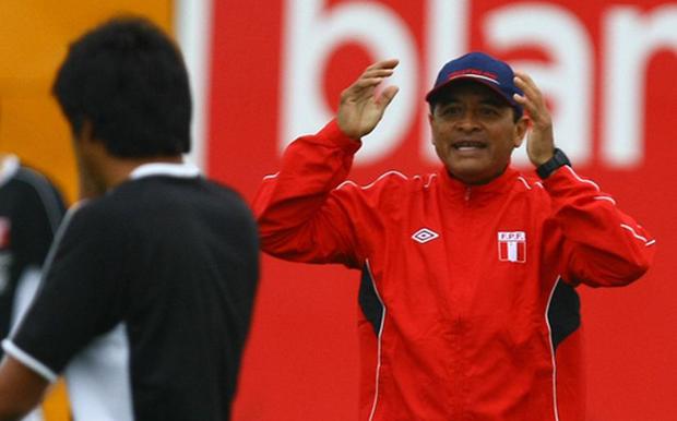 Oré fue uno de los entrenadores peruanos con más éxito en menores, pero actualmente no es tomado en cuenta por la FPF.
