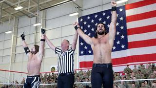 Dúo soñado: AJ Styles y Seth Rollins vencieron a Daniel Bryan y Dean Ambrose en evento de WWE [VIDEO]