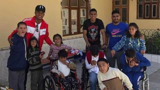 Carrillo y Hurtado fueron hasta Cajamarca para regalar sonrisas