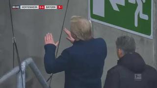 Hizo de pacifista: Oliver Kahn ‘cuadró’ a hinchas violentos del Bayern por insultos al dueño del Hoffenheim [VIDEO]