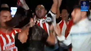 ¡Repudiable! Fanáticos de Chivas acosaron a reportera y esta respondió con golpes