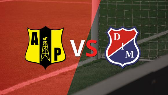 Al comienzo del segundo tiempo Alianza Petrolera y Independiente Medellín empatan 1-1