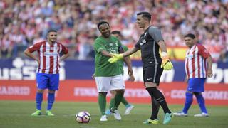 Gracias, crack: el último lujo que regaló Ronaldinho en la despedida del Calderón [VIDEO]