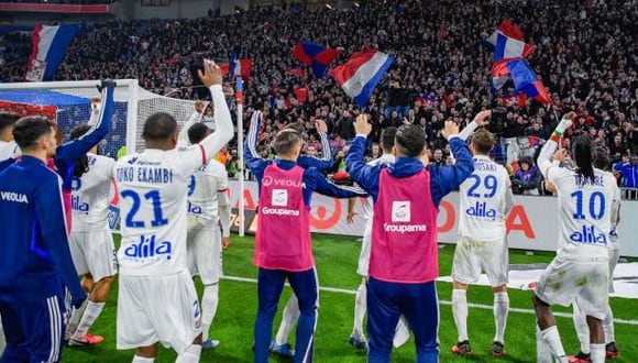 Olympique Lyon estaba en el séptimo puesto con 40 puntos, a 9 unidades de lugares de clasificación a torneos internacionales. (Foto: AFP)