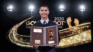 Lo lució en las redes sociales: Cristiano Ronaldo recibió el Golden Foot 2020 