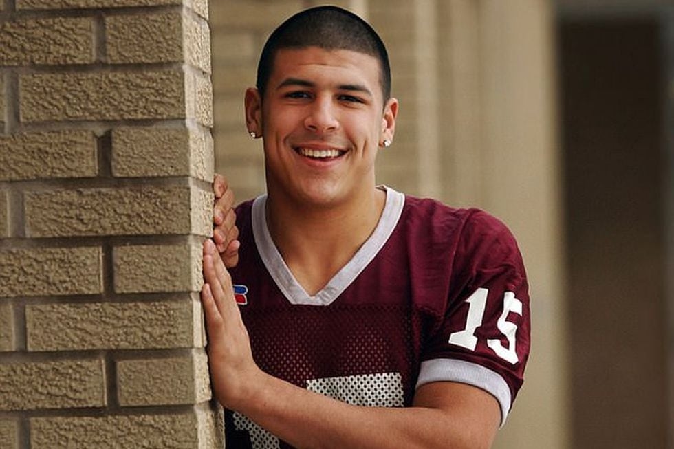 El padre de Aaron Hernandez, Dennis, era de ascendencia puertorriqueña, pero su madre, Terri Valentine, era italiana (Foto: Getty Images)