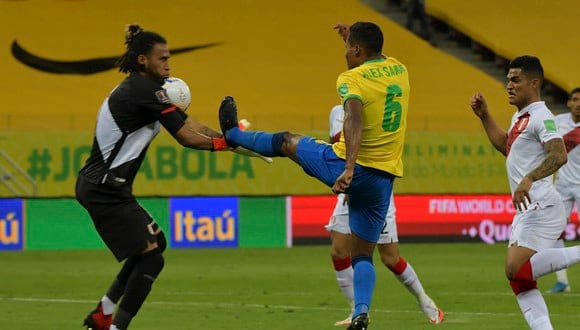 Pedro Gallese fue titular esta noche con la Selección Peruana en Recife. (Foto: AFP)