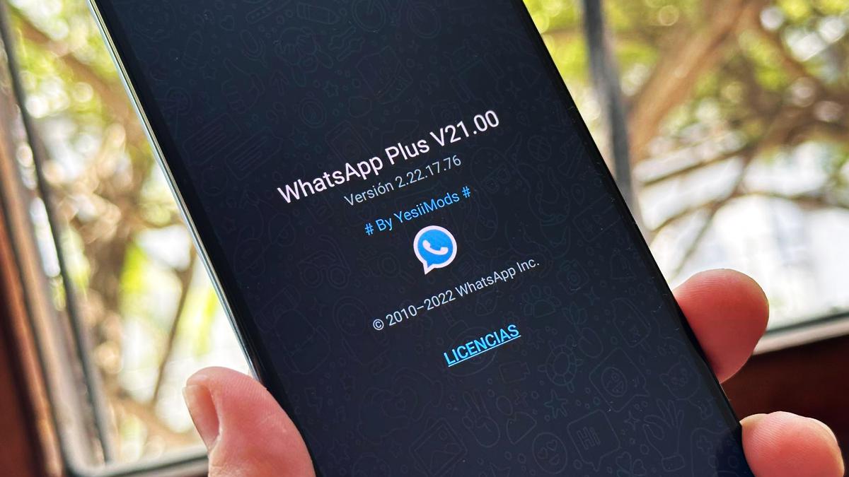 Cuáles son los riesgos de instalar WhatsApp Plus en tu celular