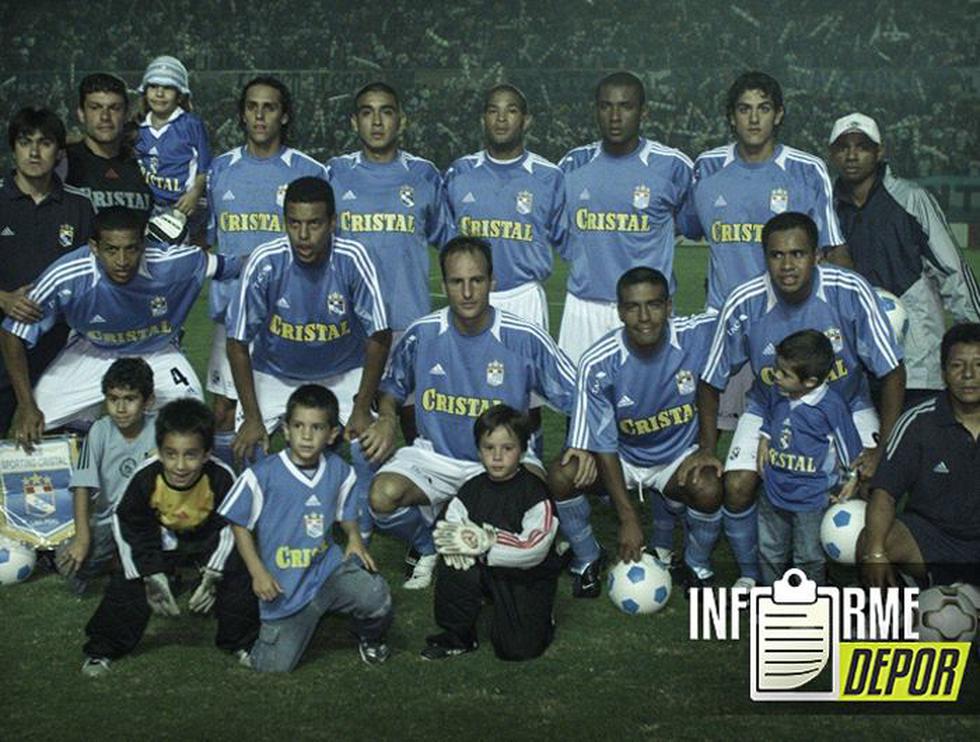 Sporting Cristal ganó tres de ocho partidos jugados en la Copa Libertadores 2004. (Foto: USI / Diseño: Marcelo Hidalgo)