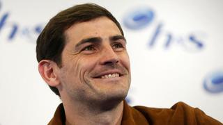 Iker Casillas aclara que todavía no ha decidido retiro del fútbol