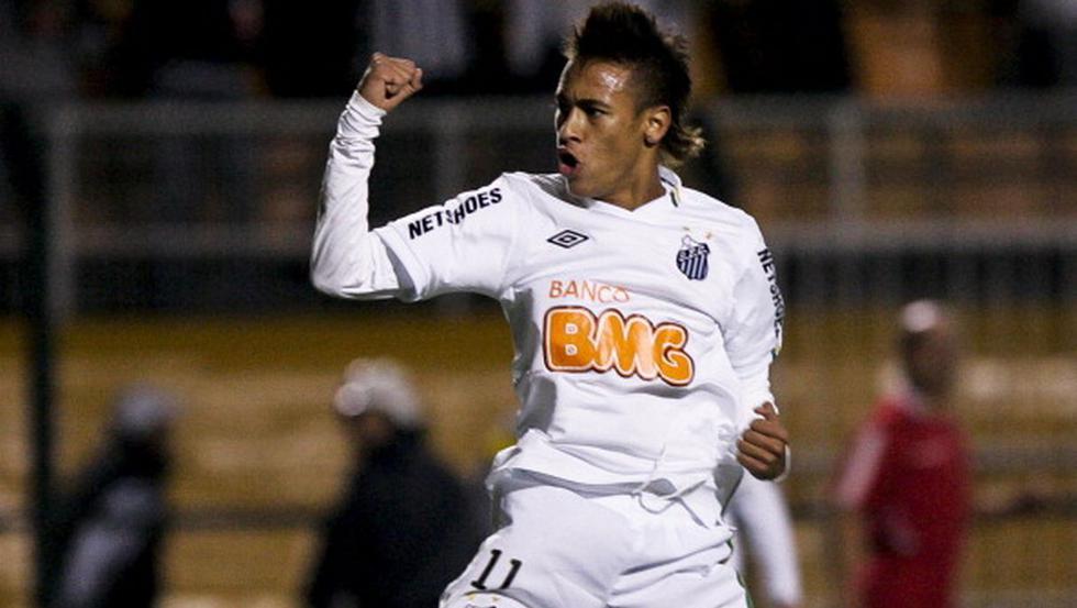 Neymar fue la estrella de ese Santos campeón de la Copa Libertadores.