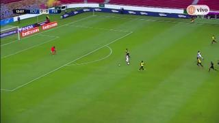 ¡Cerca el ‘Bambino’! Lapadula casi marca el primer gol del Perú vs Ecuador [VIDEO]