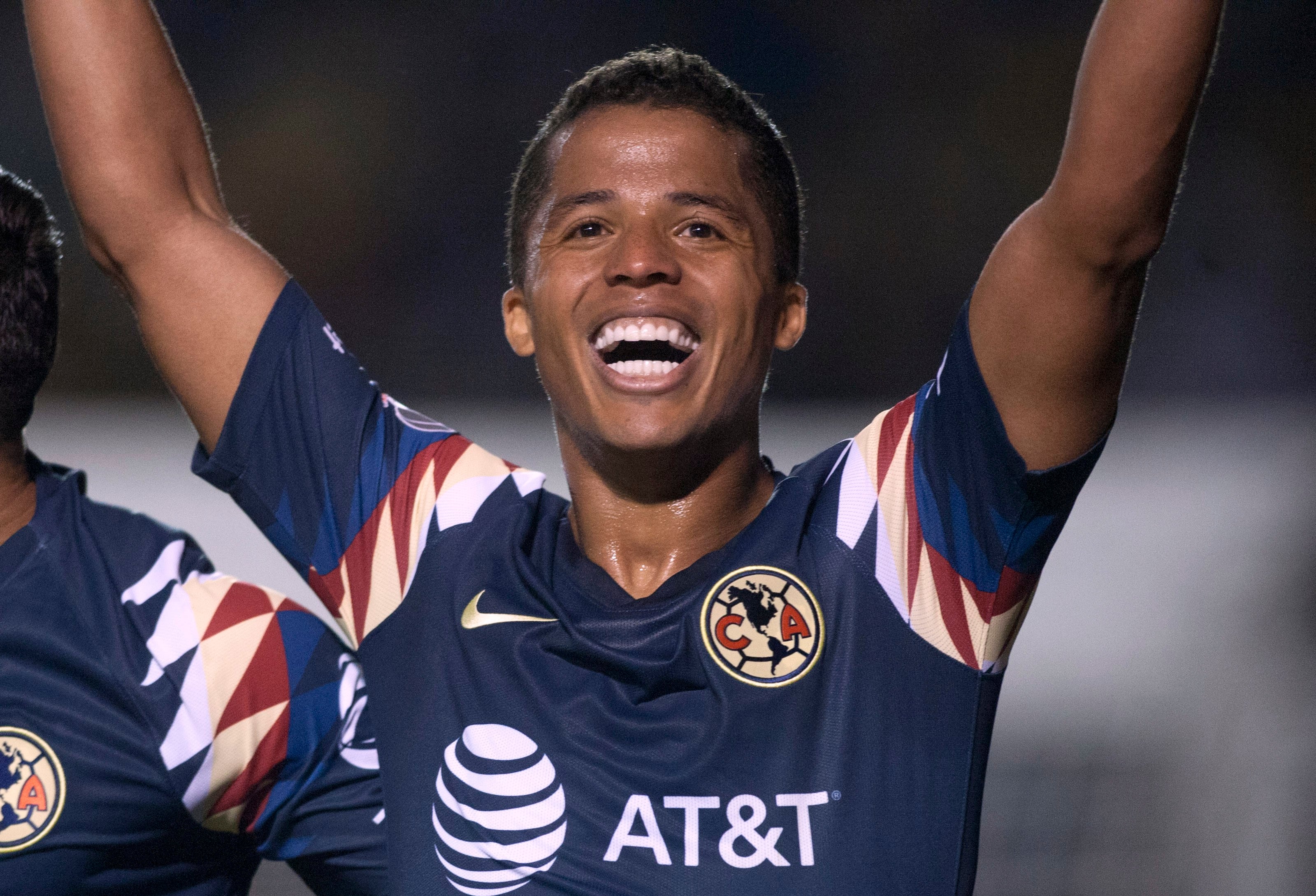 Giovani Dos Santos no ha tenido la continuidad que quería en el América de México. (Foto: AFP)
