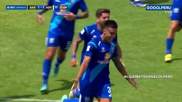 El gol de Adrián Fernández para el 2-1 en el Alianza Atlético vs. ADT (Fuente: Golperu)