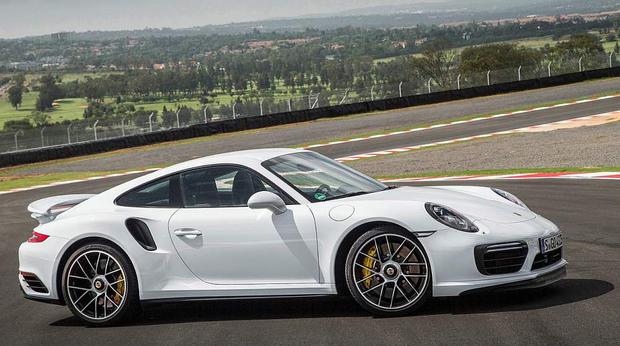 Edwin Castro se ha comprado un Porsche 911color blanco (Foto: Porsche)