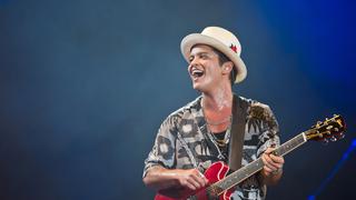 Bruno Mars renuncia a competir en los Grammy