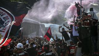 Hinchas de Flamengo y Palmeiras protestan por precio de entradas para la final 