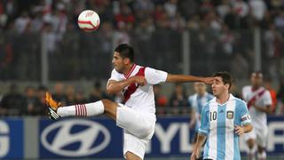 Como un hincha: Carlos Zambrano estará presente en el Perú vs. Alemania [FOTO]